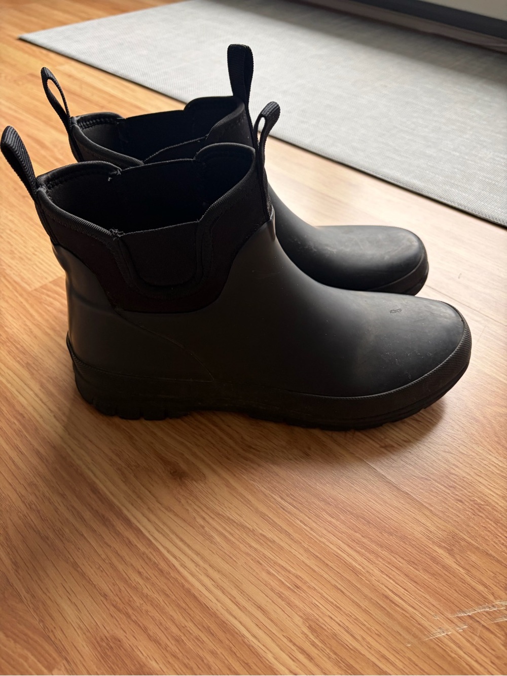 Women's Black Short Rain & Snow Chelsea Boots